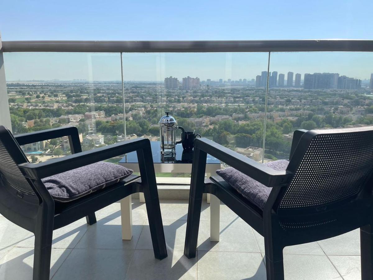 Great View, Dubai Sportcity, Parking Included, Nice Apartments 외부 사진