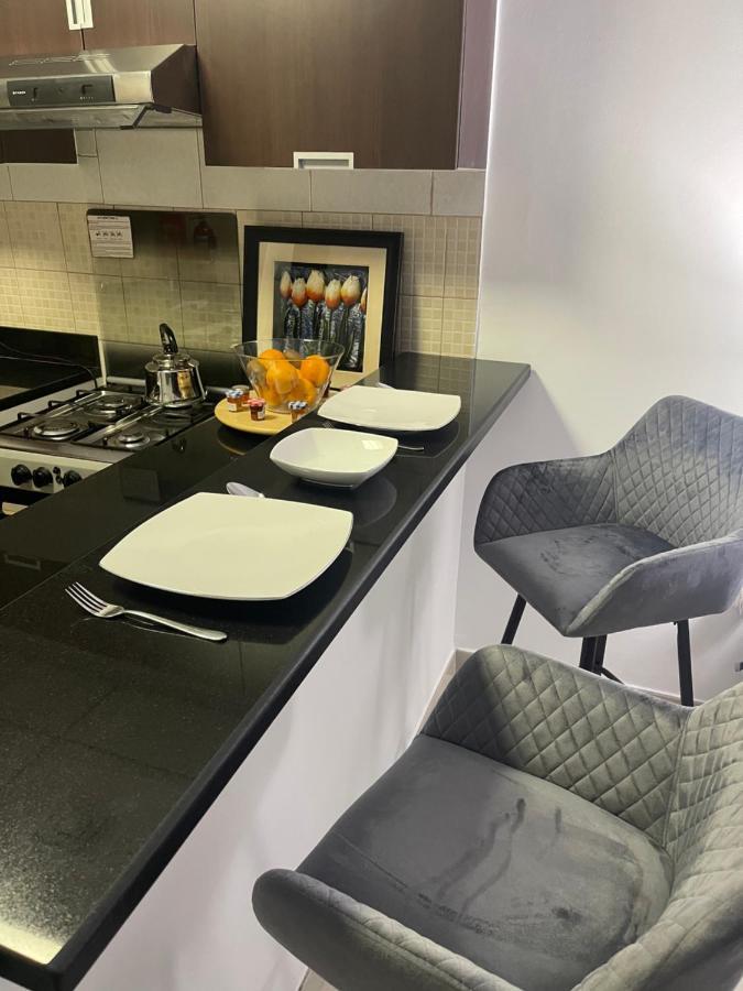 Great View, Dubai Sportcity, Parking Included, Nice Apartments 외부 사진