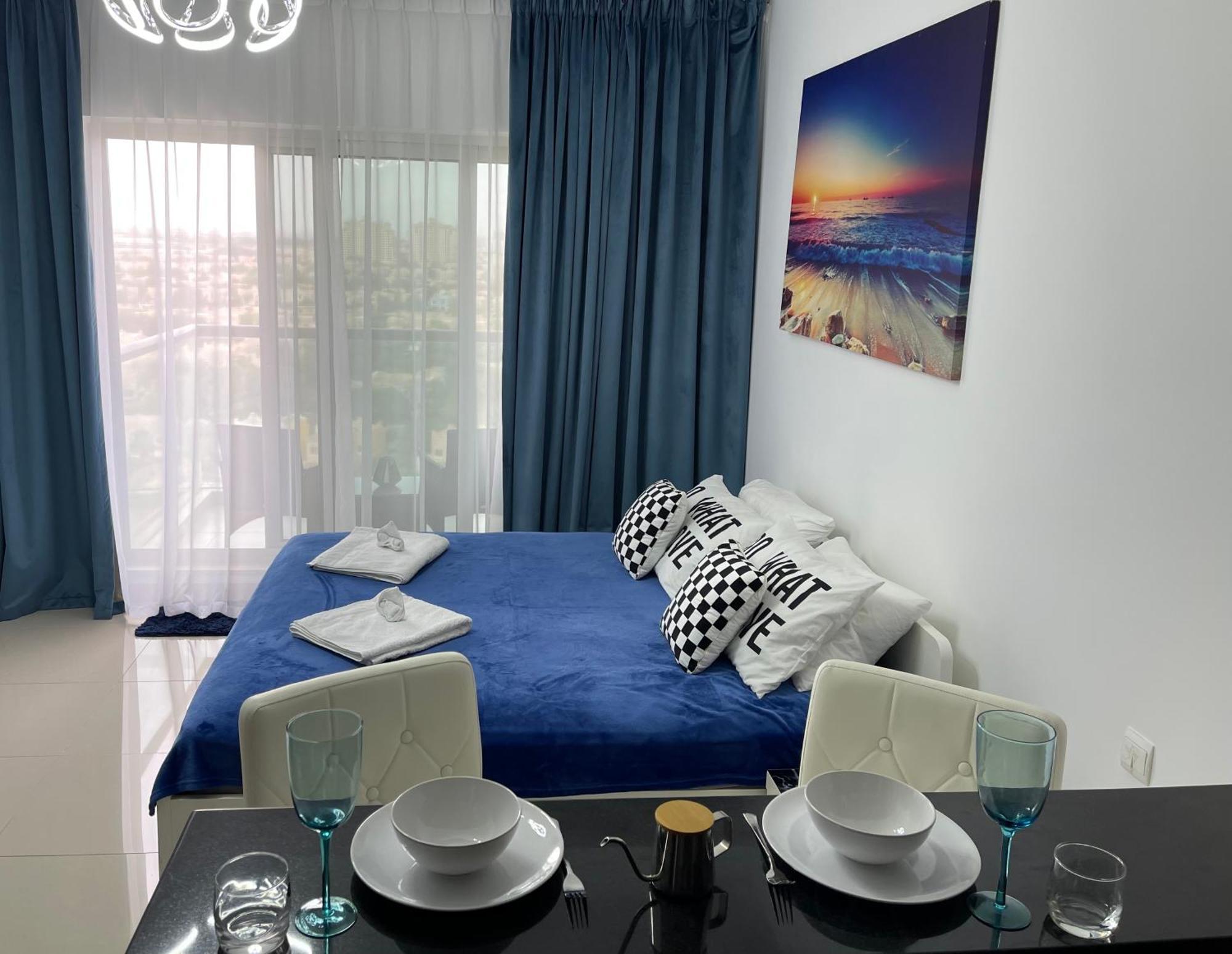 Great View, Dubai Sportcity, Parking Included, Nice Apartments 외부 사진