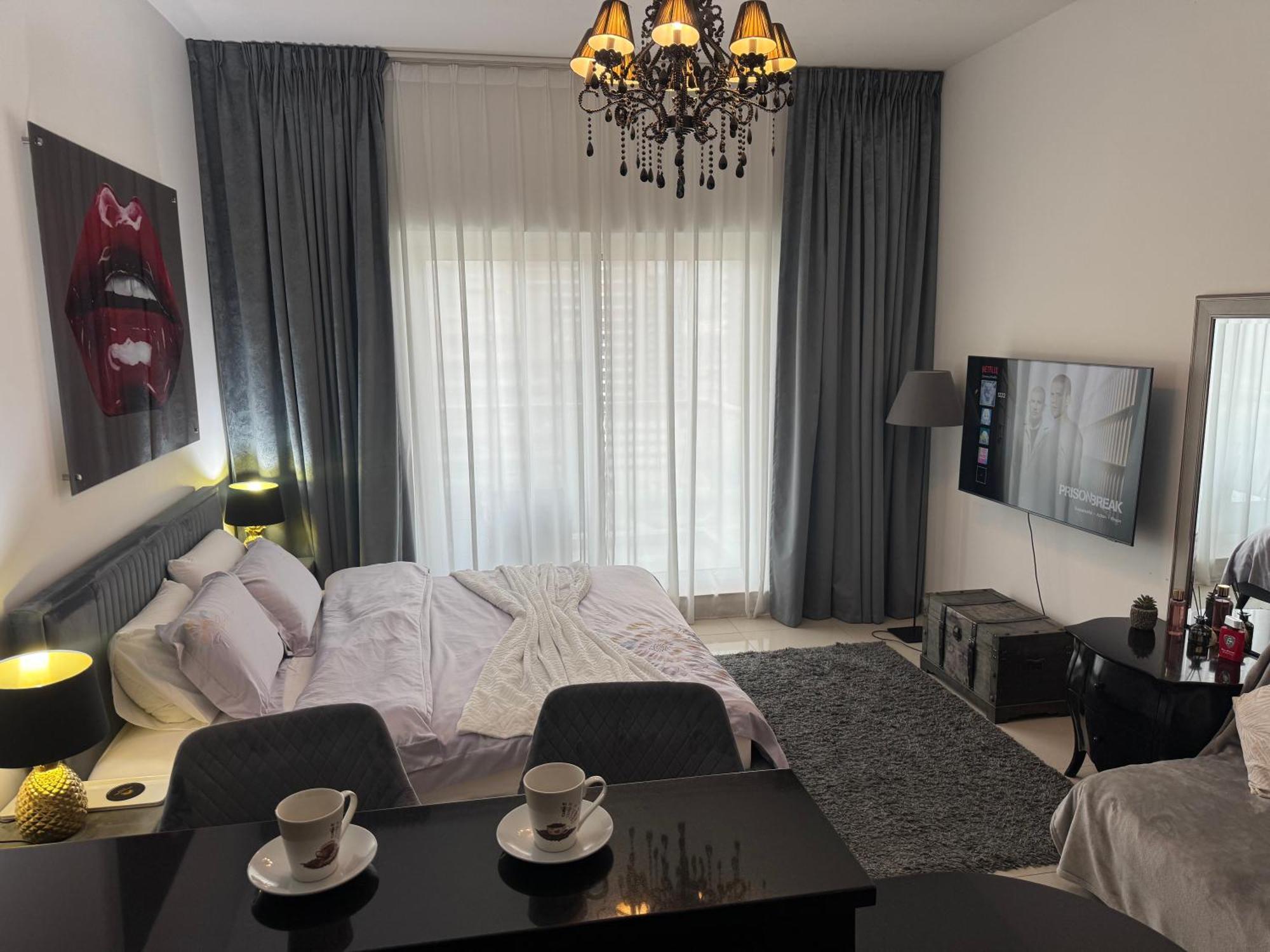 Great View, Dubai Sportcity, Parking Included, Nice Apartments 외부 사진